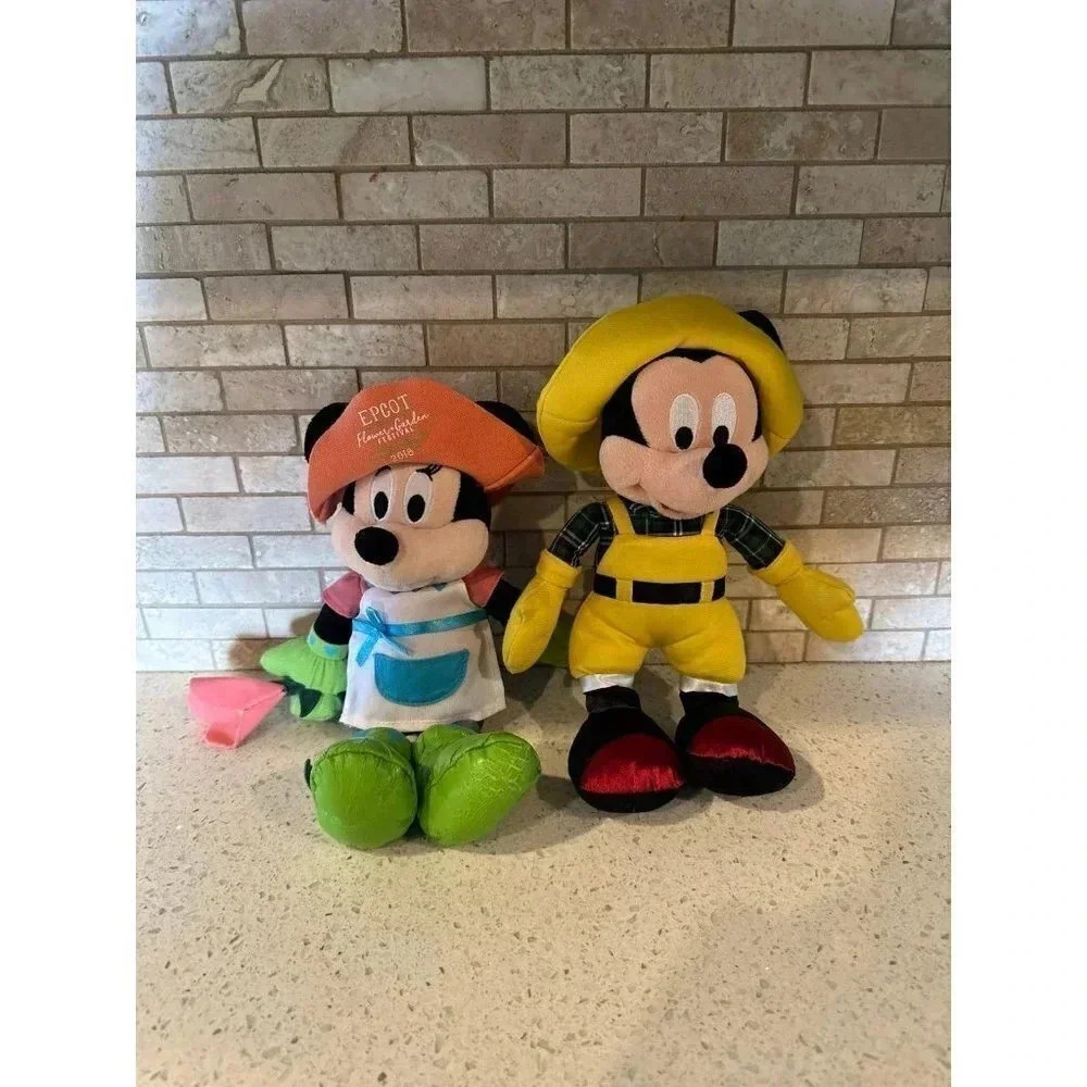 Disney Plush - 2018 Epcot Flower And Garden Festival Minnie Mouse BZ